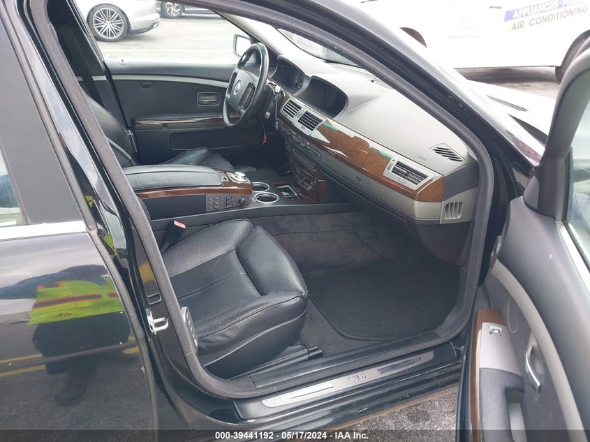 2003 BMW 745Li VIN: WBAGN63403DR14681 Lot: 39441192