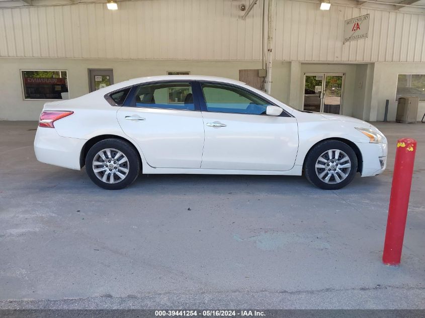 2013 Nissan Altima 2.5 S VIN: 1N4AL3AP4DC253678 Lot: 39441254