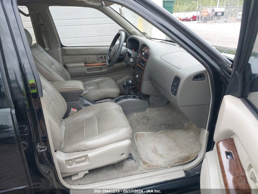 1999 Infiniti Qx4 VIN: JNRAR05Y2XW043612 Lot: 39441273