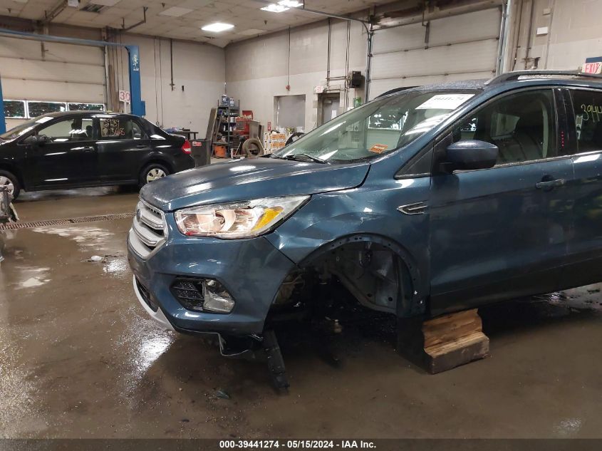 2018 Ford Escape Se VIN: 1FMCU9GD2JUB46923 Lot: 39441274