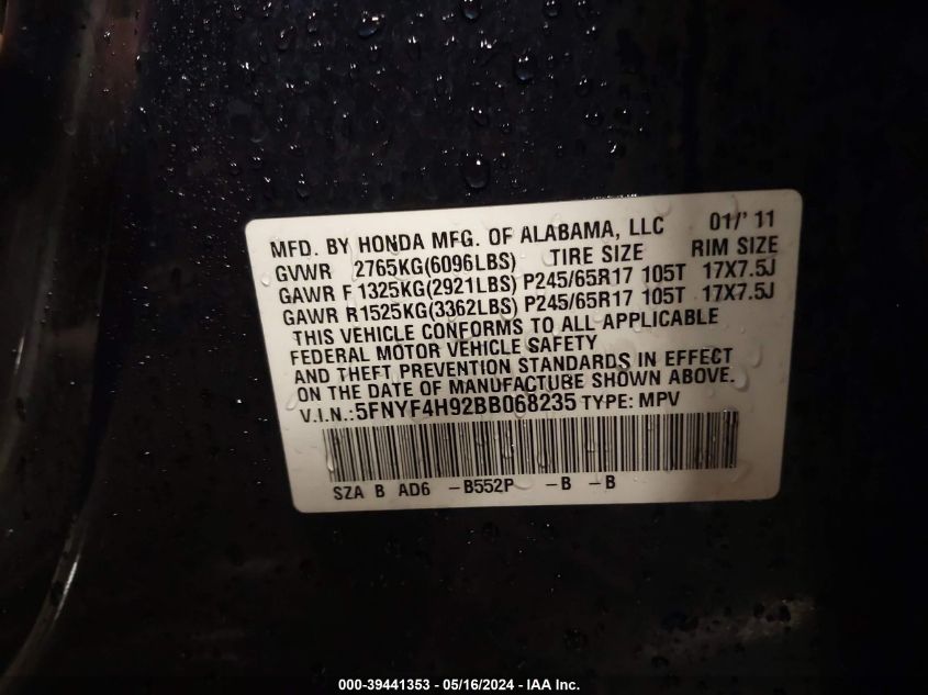 2011 Honda Pilot Touring VIN: 5FNYF4H92BB068235 Lot: 39441353