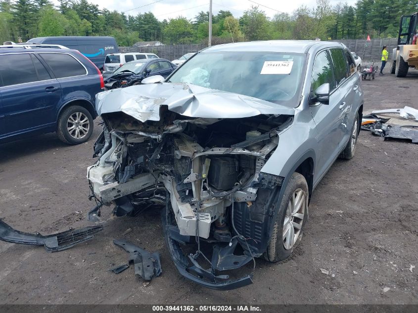 2015 Toyota Highlander Le V6 VIN: 5TDBKRFH0FS076568 Lot: 39441362