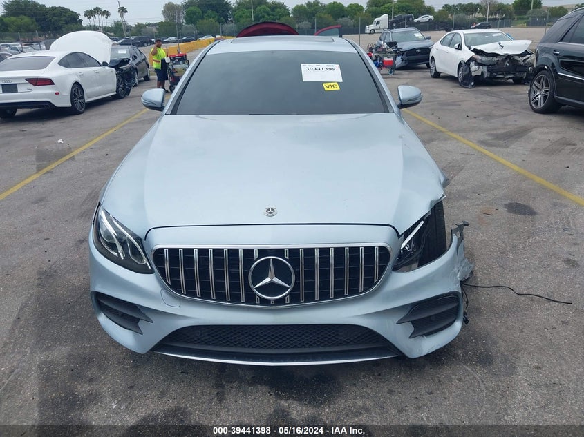 VIN WDDZF4JB0JA337718 2018 MERCEDES-BENZ E 300
