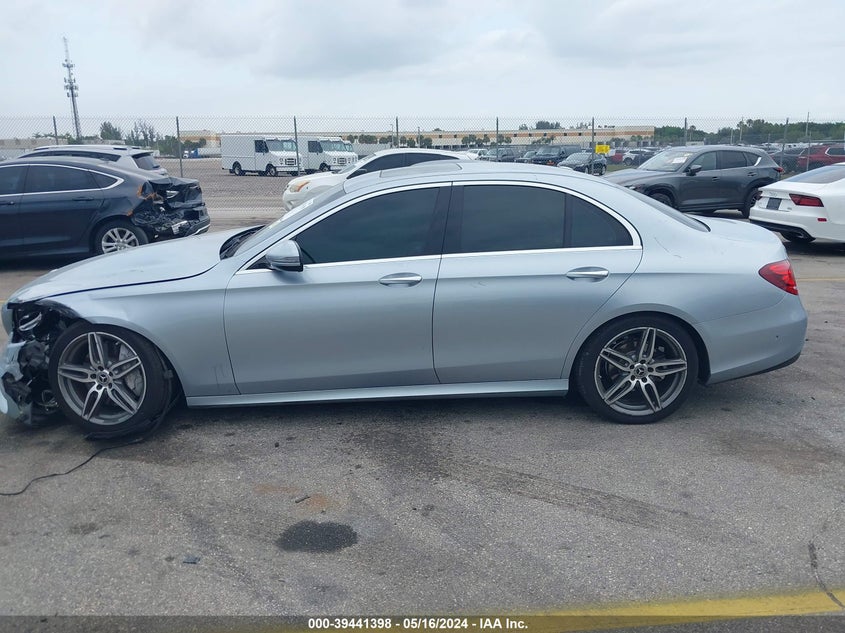 VIN WDDZF4JB0JA337718 2018 MERCEDES-BENZ E 300