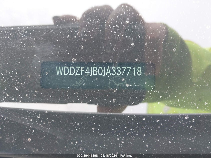 VIN WDDZF4JB0JA337718 2018 MERCEDES-BENZ E 300