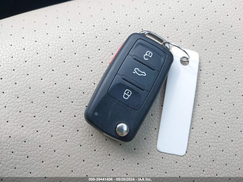 2017 Volkswagen Jetta 1.4T Se VIN: 3VWDB7AJ9HM280373 Lot: 39441406