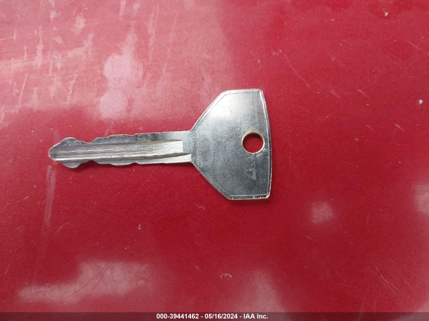 1998 Jeep Wrangler Se VIN: 1J4FY29P4WP721222 Lot: 39441462