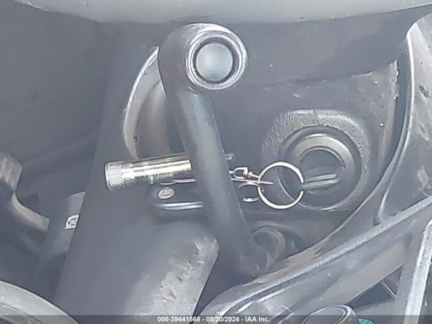 2005 Chevrolet Silverado 1500 Z71 VIN: 2GCEK13T951132360 Lot: 39441568