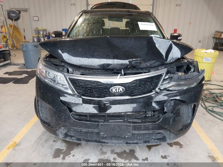 2014 KIA SORENTO LX - 5XYKT3A60EG532810