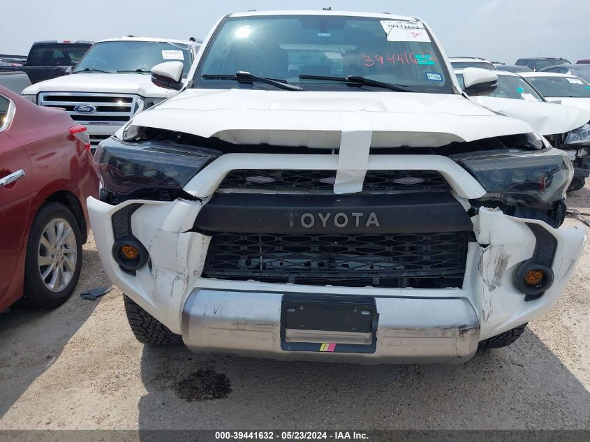 2019 Toyota 4Runner Trd Off Road Premium VIN: JTEBU5JR8K5670145 Lot: 39441632