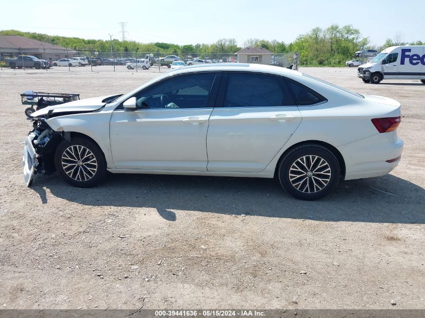 2019 Volkswagen Jetta 1.4T R-Line/1.4T S/1.4T Se VIN: 3VWC57BU1KM122791 Lot: 39441636