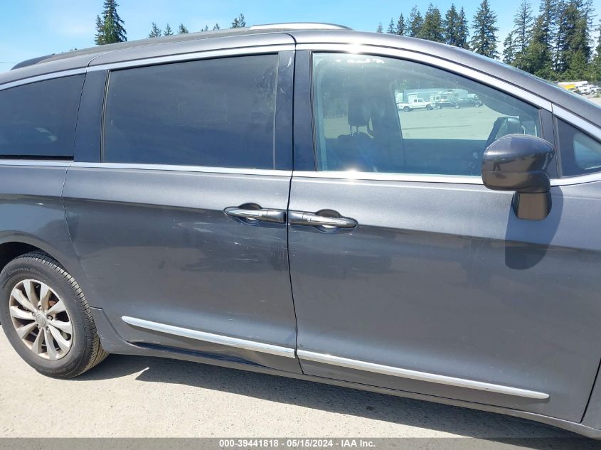 2017 Chrysler Pacifica Touring-L VIN: 2C4RC1BG0HR526547 Lot: 39441818