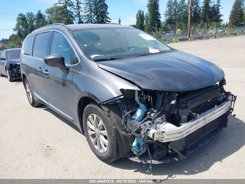 2017 Chrysler Pacifica Touring-L VIN: 2C4RC1BG0HR526547 Lot: 39441818