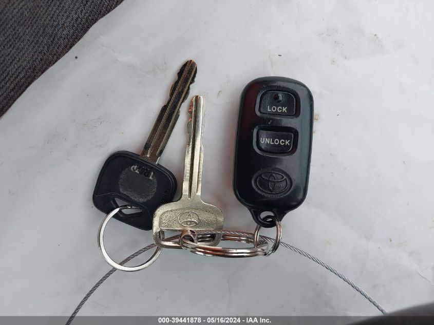 2003 Toyota Corolla Le VIN: 1NXBR32E73Z053554 Lot: 39441878