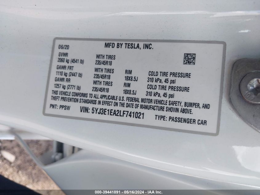 2020 Tesla Model 3 Standard Range Plus Rear-Wheel Drive/Standard Range Rear-Wheel Drive VIN: 5YJ3E1EA2LF741021 Lot: 39441891