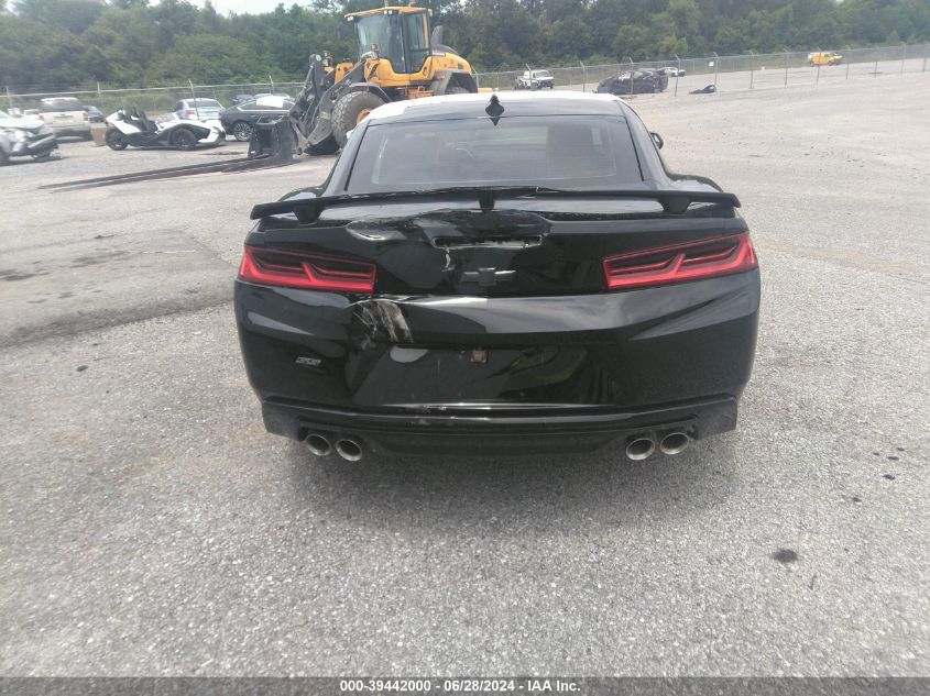 2018 Chevrolet Camaro 1Ss VIN: 1G1FF1R7XJ0144700 Lot: 39442000