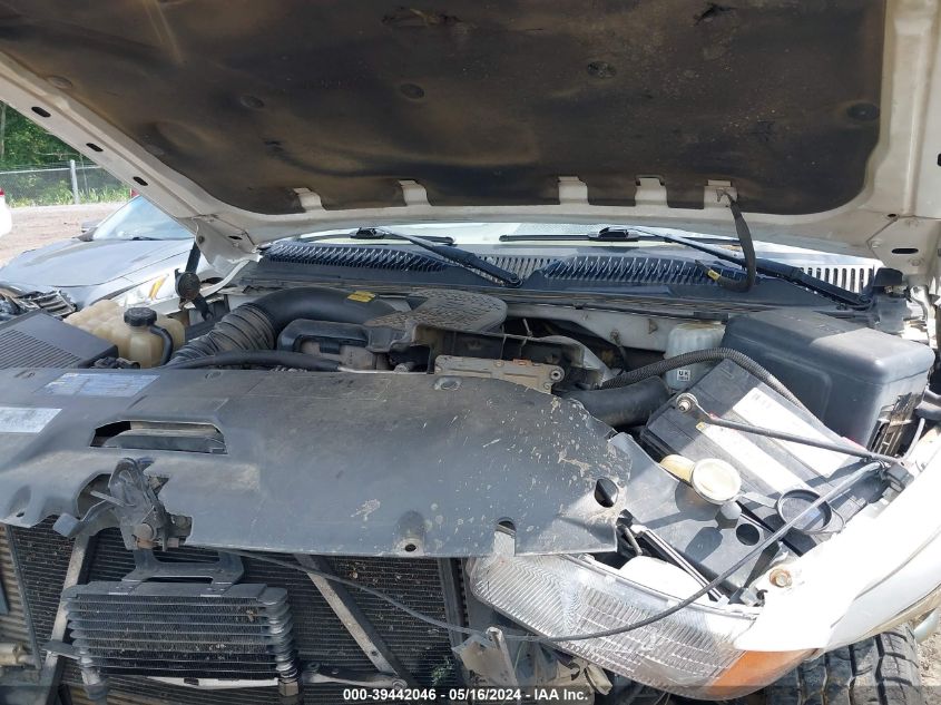 2004 GMC Sierra 2500Hd Sle VIN: 1GTHK23204F217296 Lot: 39442046