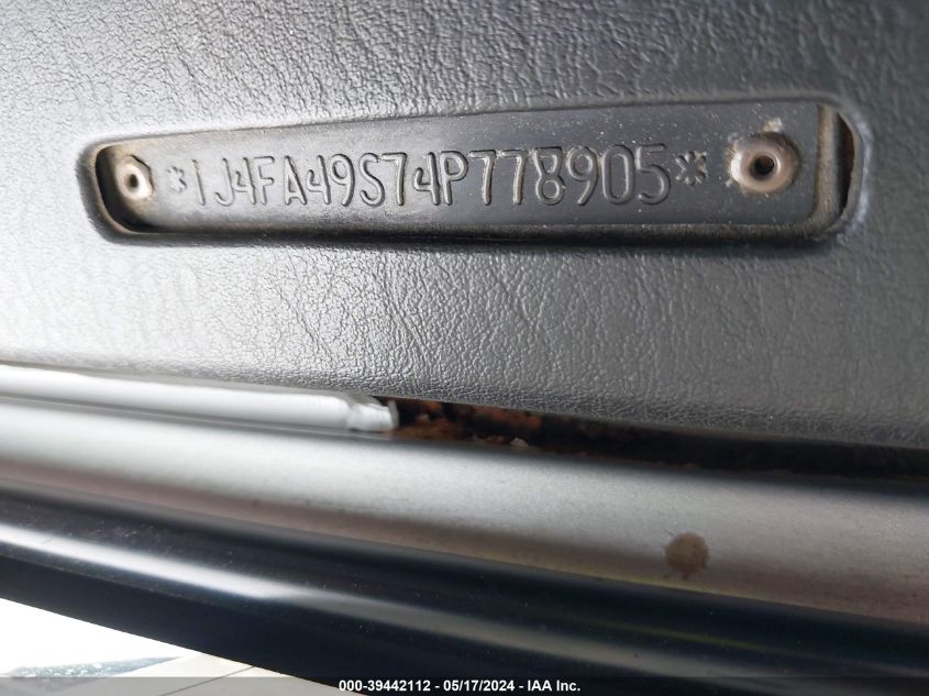 2004 Jeep Wrangler Unlimited VIN: 1J4FA49S74P778905 Lot: 39442112