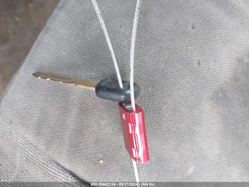 2005 GMC Envoy Sle VIN: 1GKDS13S352235653 Lot: 39442134