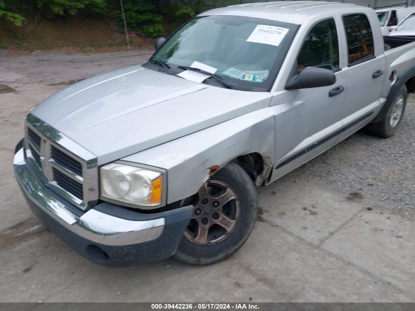 2005 Dodge Dakota Slt VIN: 1D7HW48N35S188121 Lot: 39442236