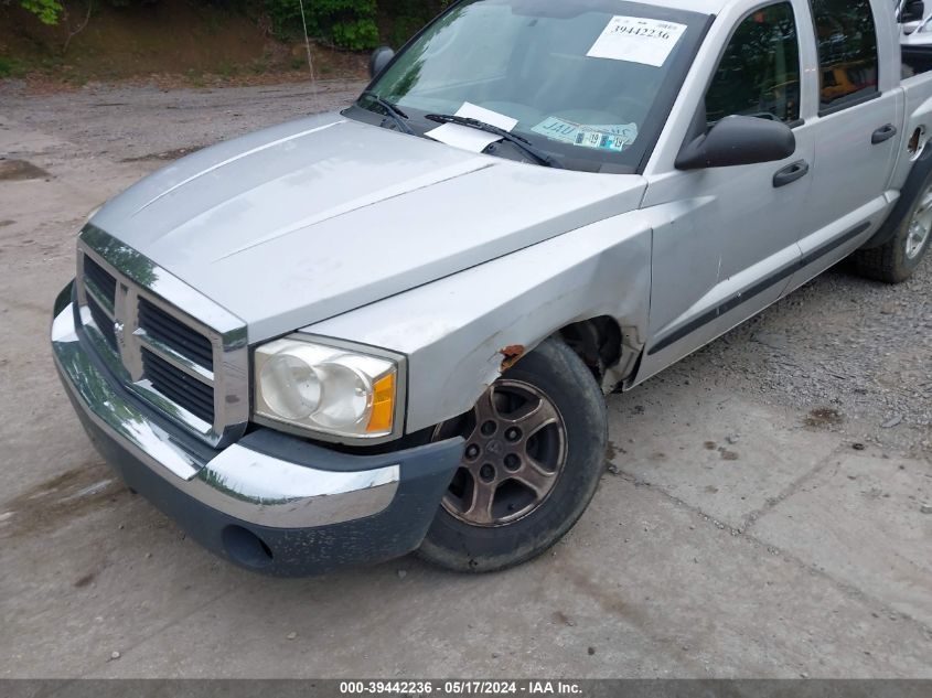 2005 Dodge Dakota Slt VIN: 1D7HW48N35S188121 Lot: 39442236