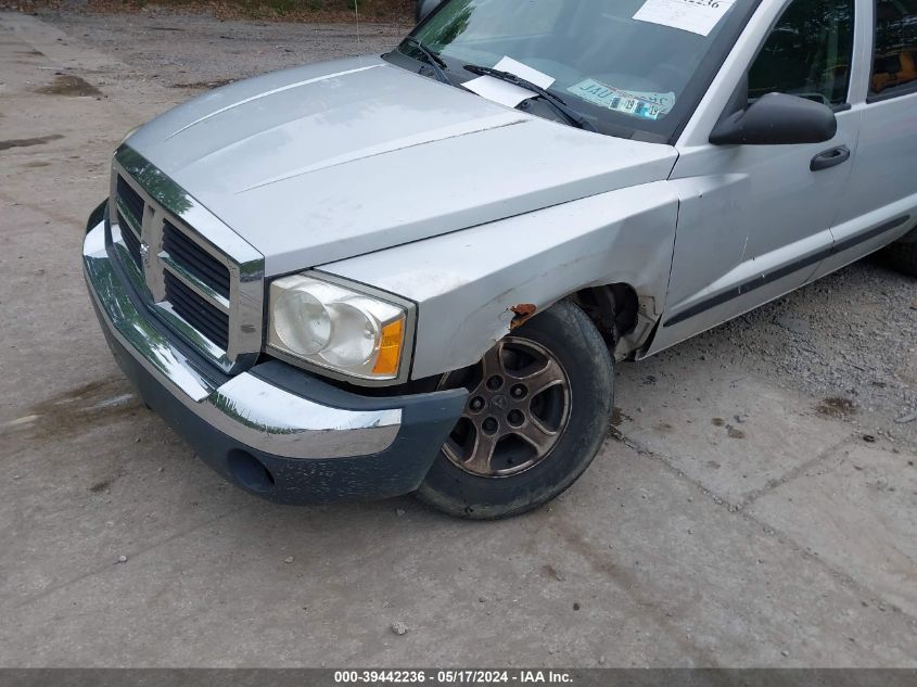 2005 Dodge Dakota Slt VIN: 1D7HW48N35S188121 Lot: 39442236