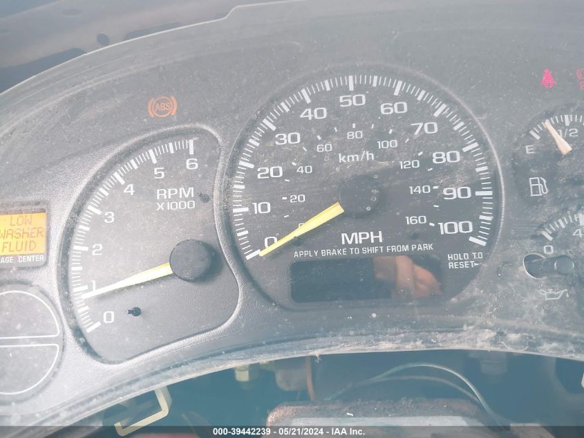 2001 Chevrolet Tahoe Lt VIN: 1GNEK13TX1R104589 Lot: 39442239