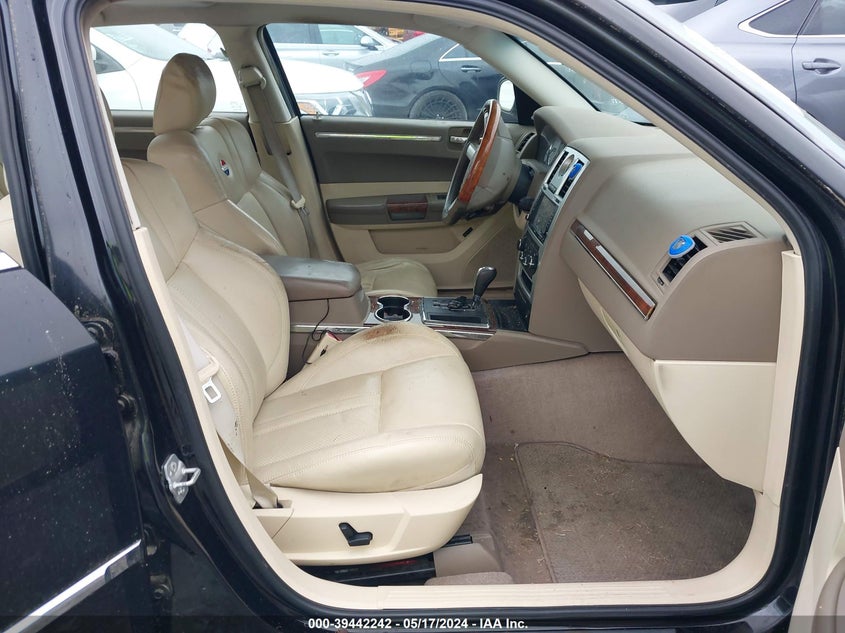 2008 Chrysler 300C VIN: 2C3LA63H08H292193 Lot: 39442242