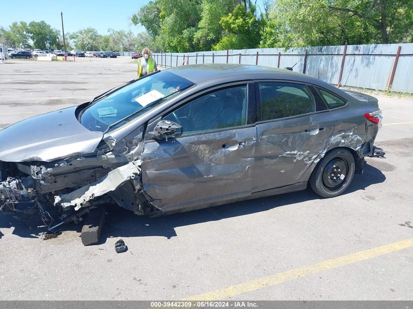 2013 Ford Focus Se VIN: 1FADP3F29DL226782 Lot: 39442309