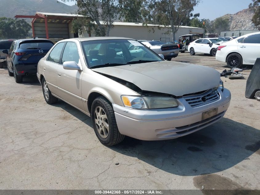 1999 Toyota Camry Xle V6 VIN: JT2BF28K5X0217815 Lot: 39442365