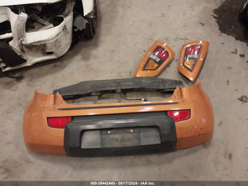 2011 Kia Soul + VIN: KNDJT2A20B7288121 Lot: 39442445