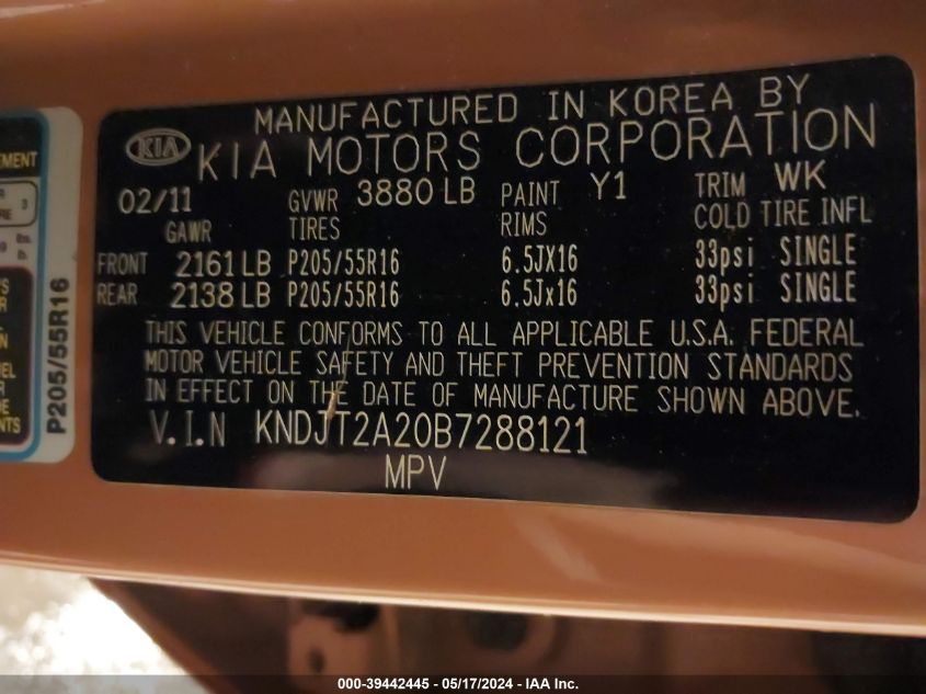 2011 Kia Soul + VIN: KNDJT2A20B7288121 Lot: 39442445