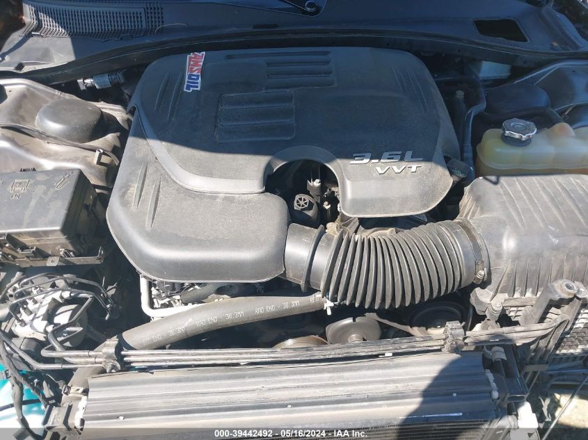 2016 Chrysler 300 300S Alloy Edition VIN: 2C3CCABG9GH282508 Lot: 39442492