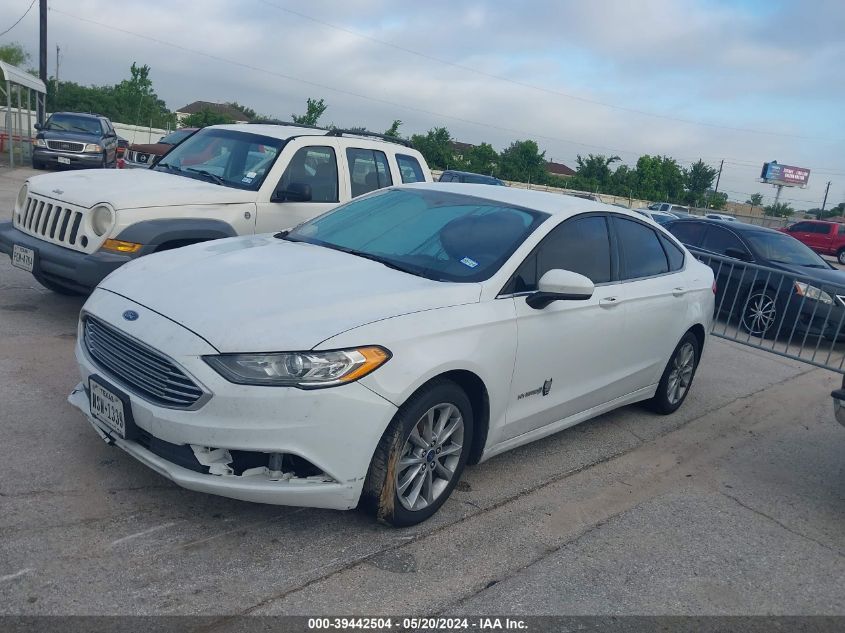 2017 Ford Fusion Hybrid Se VIN: 3FA6P0LU4HR408779 Lot: 39442504