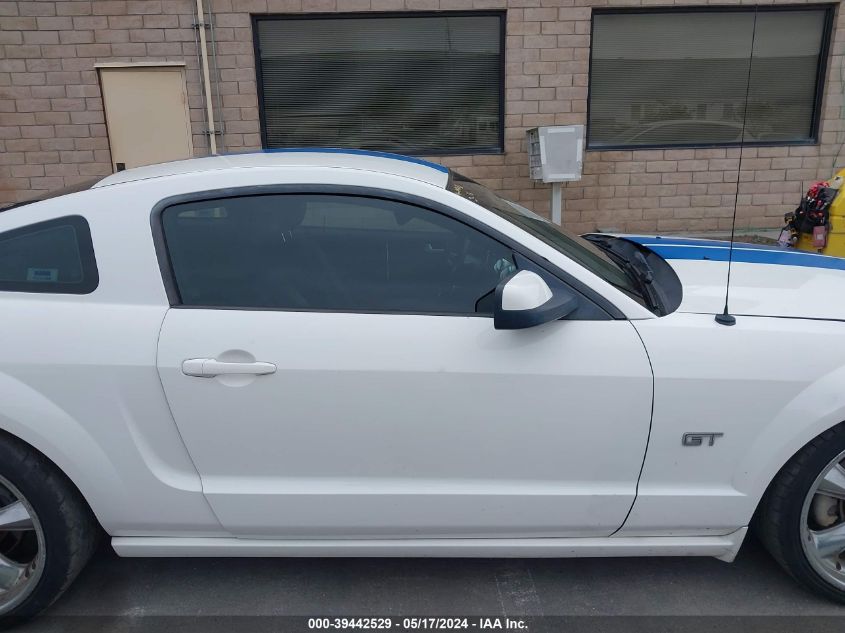 2006 Ford Mustang Gt VIN: 1ZVHT82H565169273 Lot: 39442529