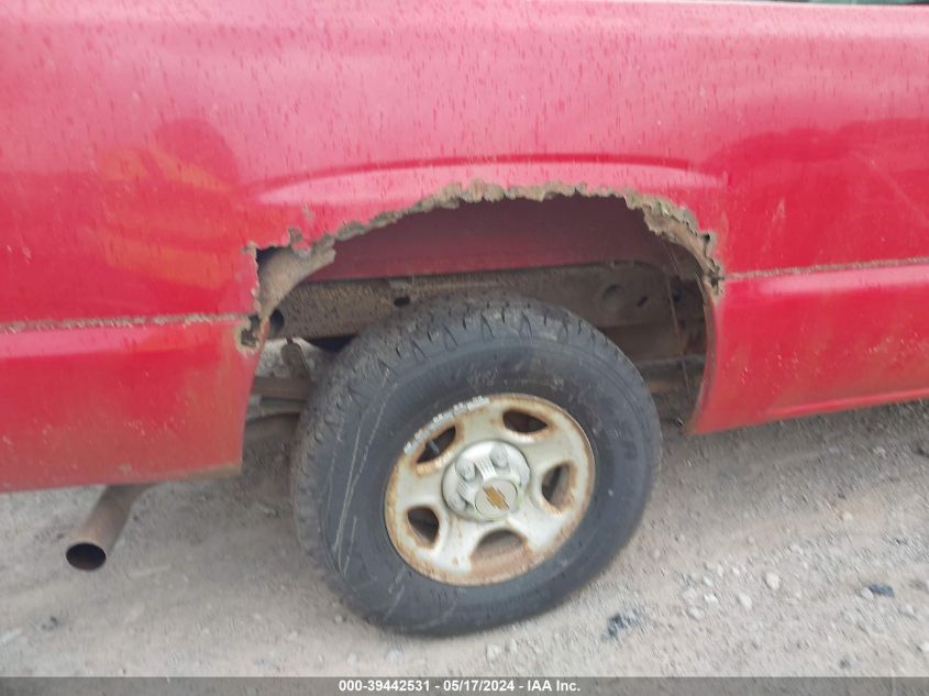 2000 Chevrolet Silverado 1500 VIN: 1GCEC14W7YE189102 Lot: 39442531