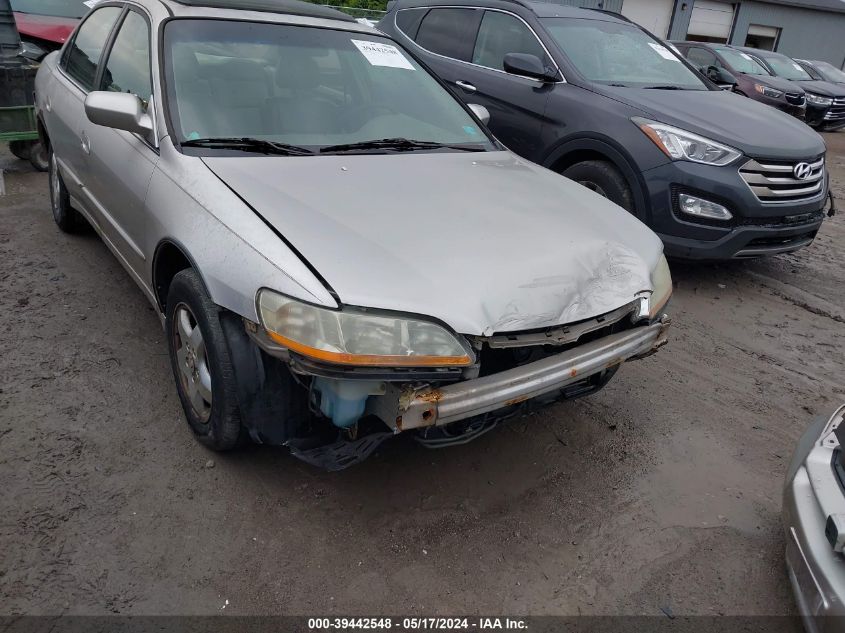 1998 Honda Accord Ex V6 VIN: 1HGCG1656WA027063 Lot: 39442548