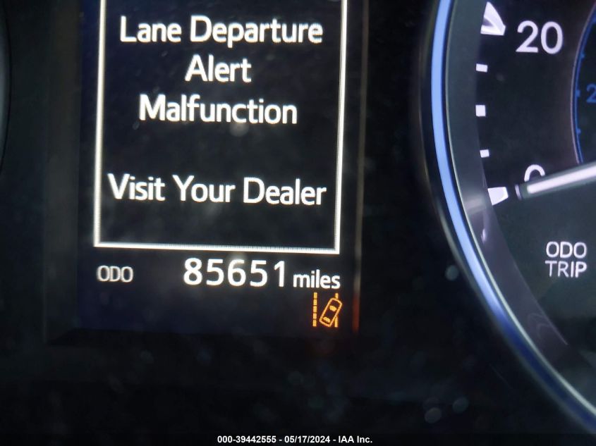 2019 Toyota Highlander Xle VIN: 5TDJZRFH4KS953824 Lot: 39442555