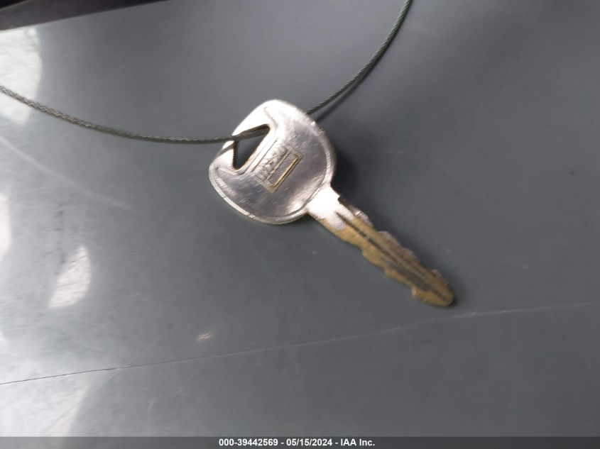 2003 Chevrolet Express VIN: 1GCEG15X931232382 Lot: 39442569