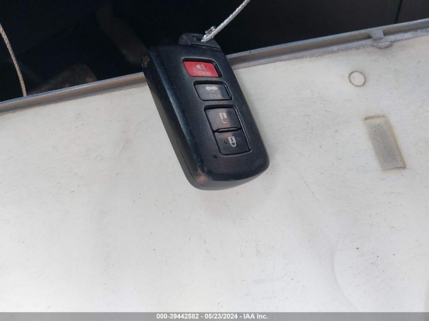 2015 Toyota Corolla S Plus VIN: 5YFBURHE6FP284931 Lot: 39442582