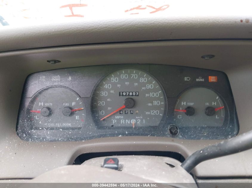 1999 Mercury Grand Marquis Ls VIN: 2MEFM75W7XX666965 Lot: 39442594