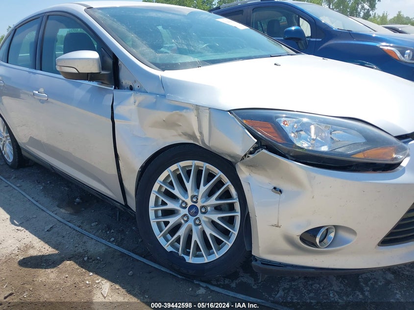 2014 FORD FOCUS VIN: 1FADP3J28EL354505