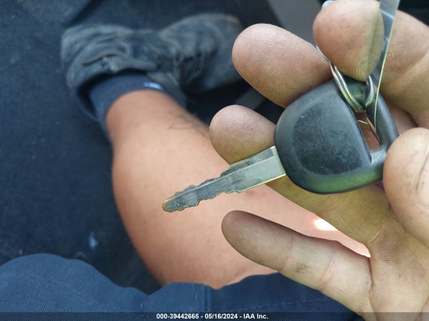 2011 Mazda Mazda3 I Sport VIN: JM1BL1UF7B1406780 Lot: 39442665