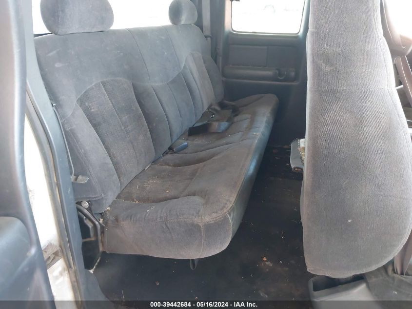 2000 Chevrolet Silverado 1500 Ls VIN: 2GCEK19T2Y1217939 Lot: 39442684