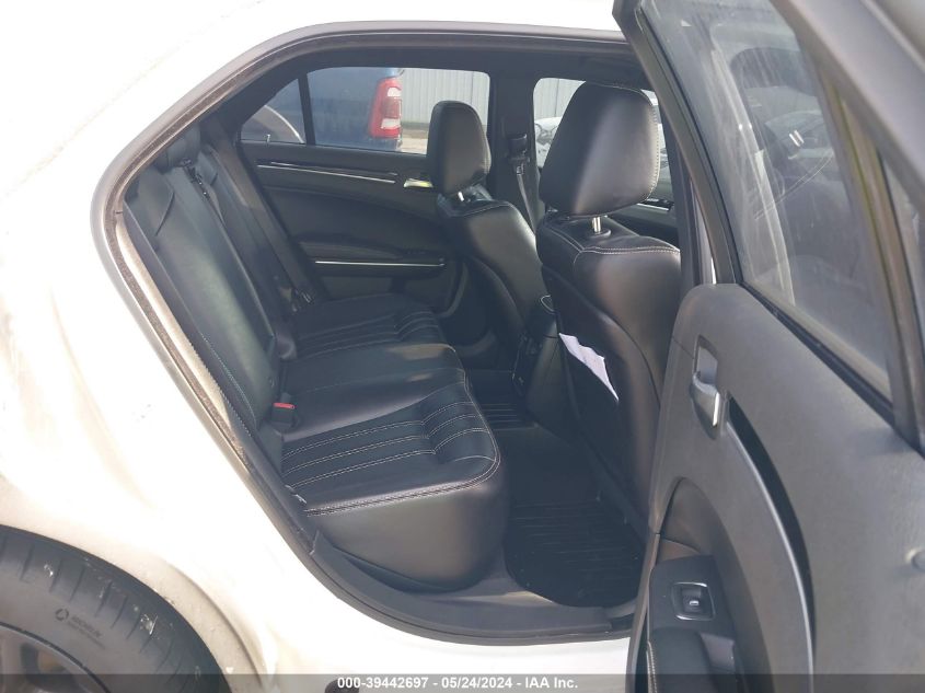 2019 Chrysler 300 300S VIN: 2C3CCABG2KH708130 Lot: 39442697