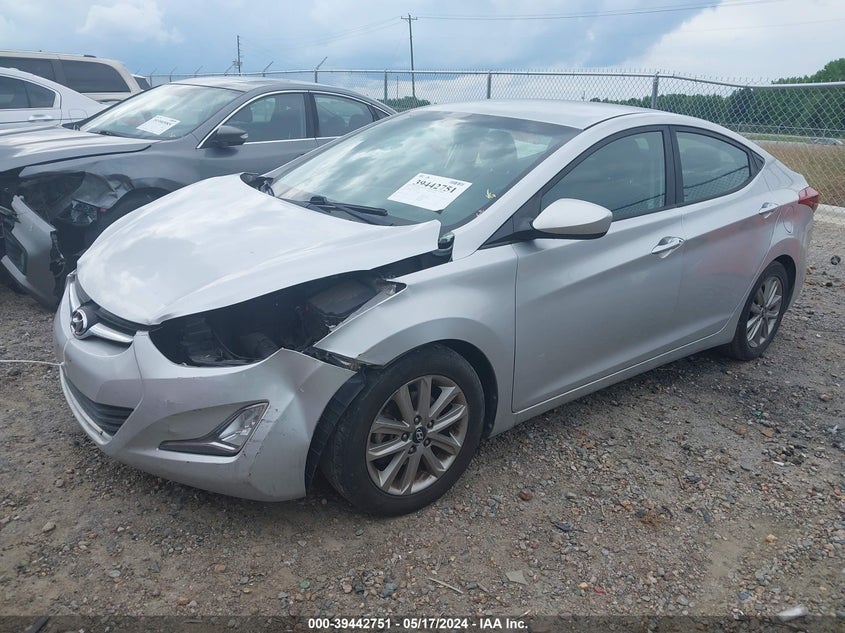 2015 HYUNDAI ELANTRA SE - 5NPDH4AE3FH615990