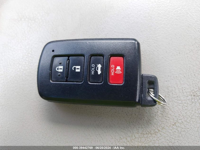 2012 Toyota Camry Hybrid Xle VIN: 4T1BD1FK2CU046370 Lot: 39442769