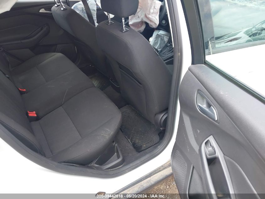 1FADP3K22HL247064 2017 Ford Focus Se