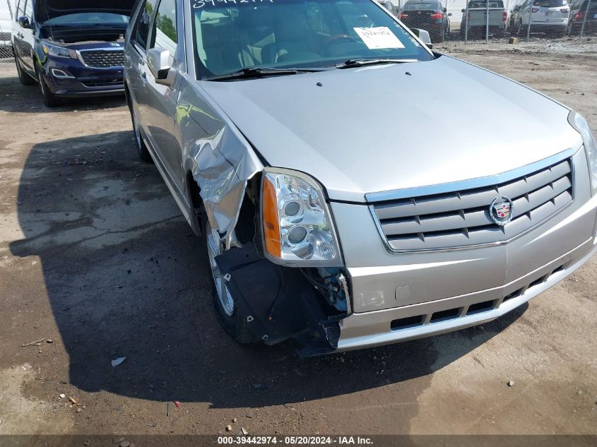 2004 Cadillac Srx Standard VIN: 1GYDE637240134572 Lot: 39442974