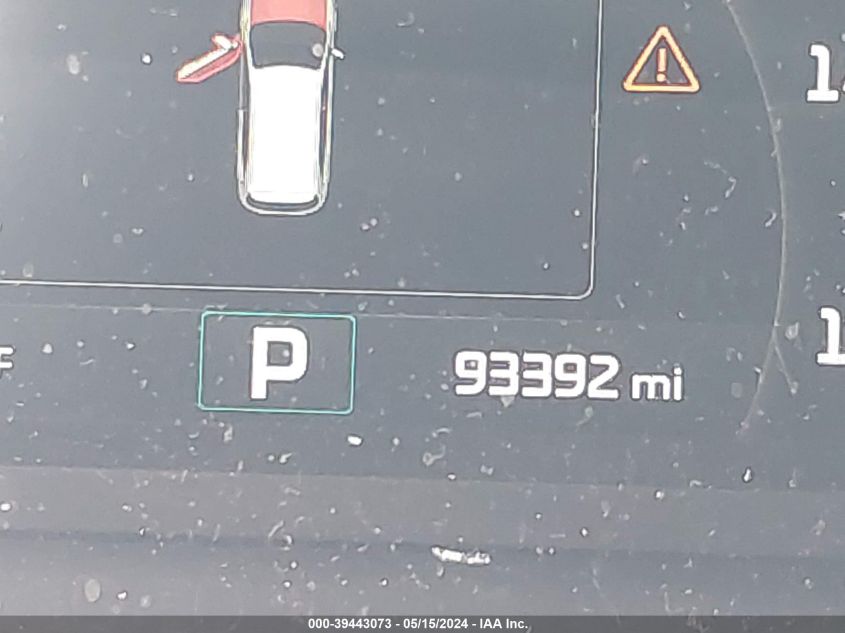 2018 Kia Sorento 3.3L Sx VIN: 5XYPK4A55JG377137 Lot: 39443073